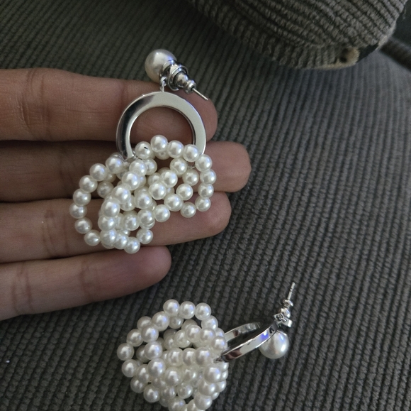 Chic Silver and Pearl Drop Earrings - Picture 4 of 5